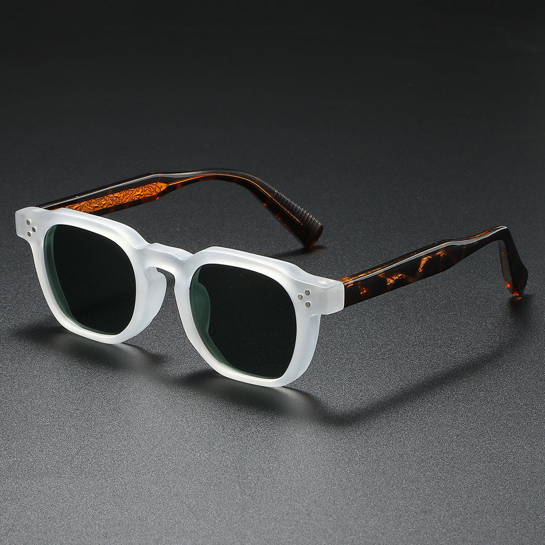Nivro™ | Lunettes de soleil Eclipse" can be rewritten as "Nivro™ | Eclipse Sunglasses